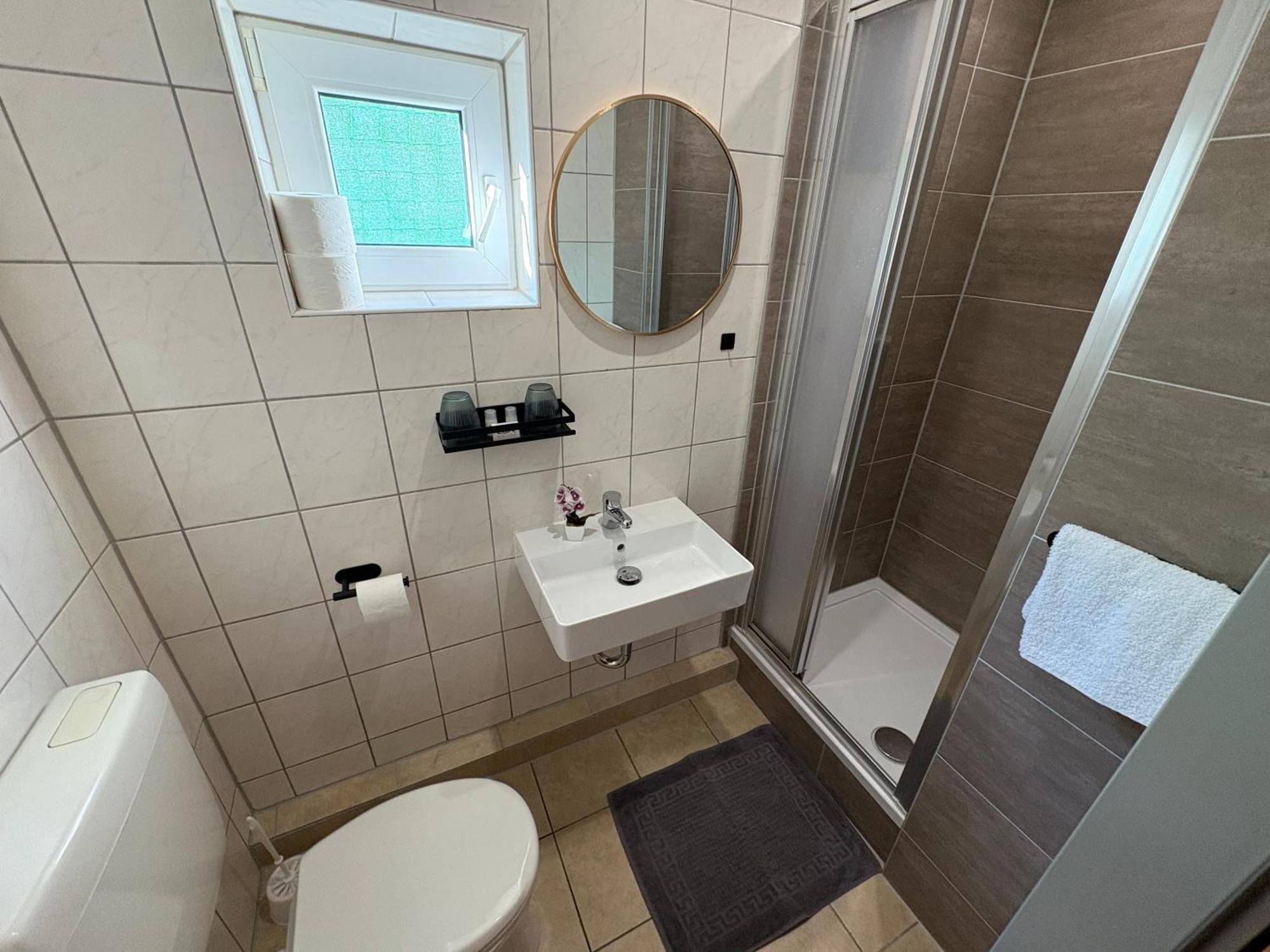 Gasthof Knezevic Leoben  Zewnętrze zdjęcie